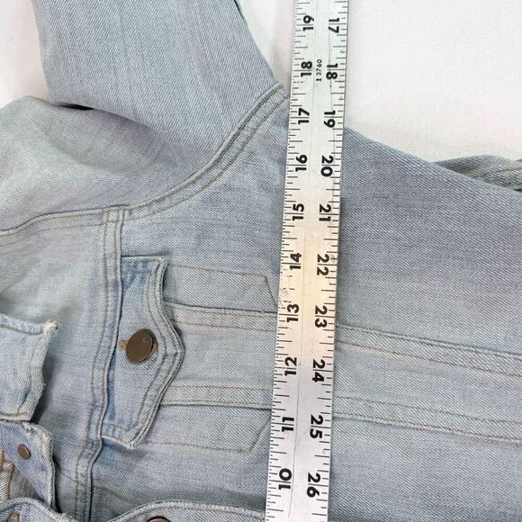 J Brand Atomic Lightwash Fitted Jean Jacket Womens Medium Denim Button Up - Picture 5 of 9